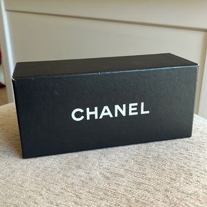 Chanel Box
